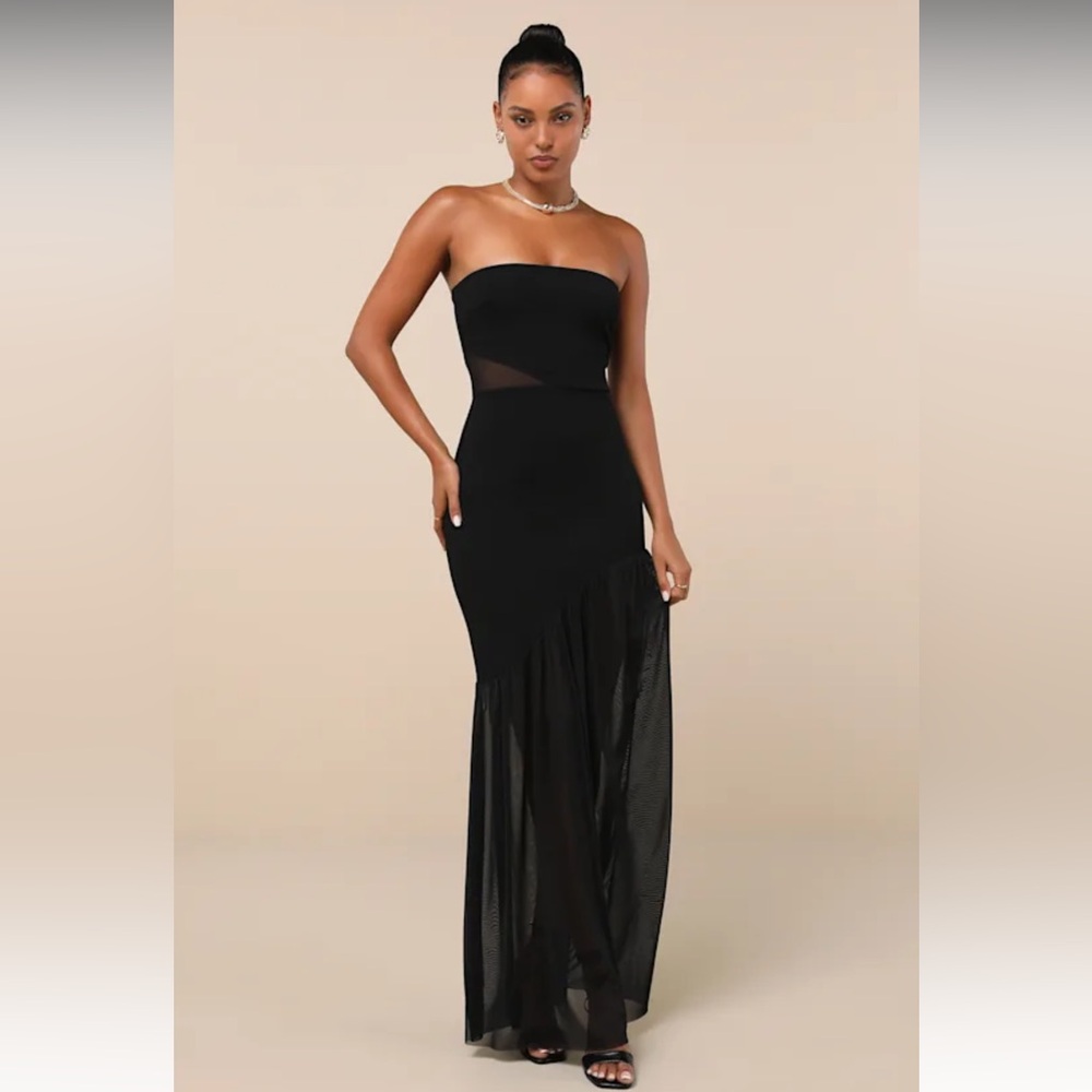 Brand new, never worn. Didn’t end up needing for an event.